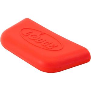 Lodge Bold Silicone Assist Handle Holder – Dishwasher Safe Hot Handle Holder Upgraded Design for Lodge Bold Products Only – Heat Protection Up to 450° – Fiery Orange(Fiery Red)